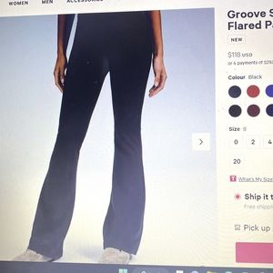 Lululemon black yoga pants (like new)